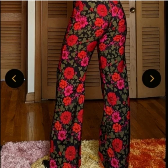 Rolla's Rambling Rose Pants L - Picture 2 of 6